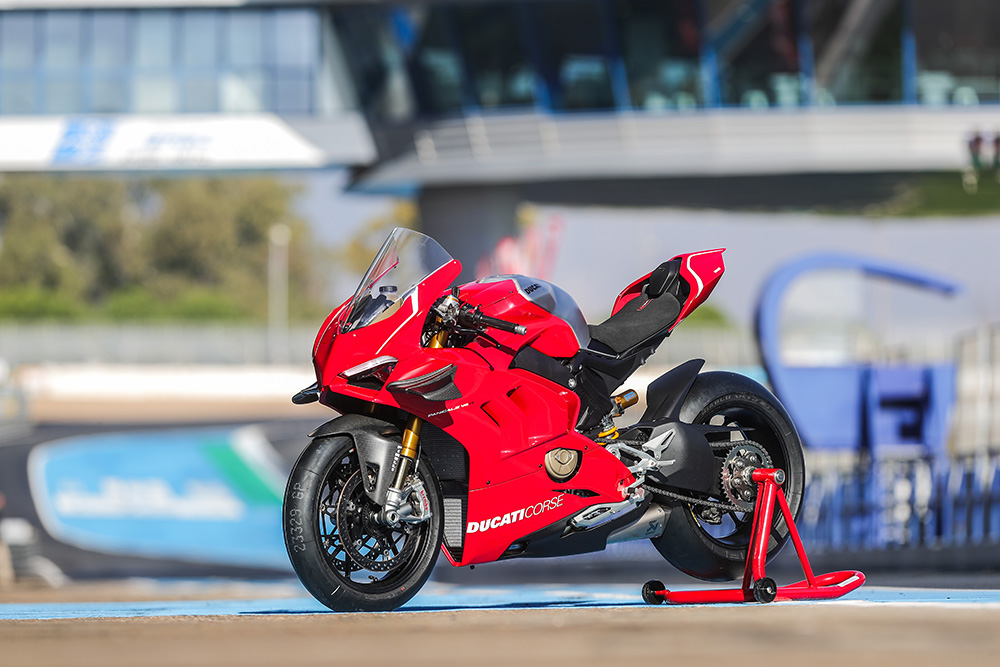 Ducati Panigale V4 ganha versão SP mais esportiva - MOTOO